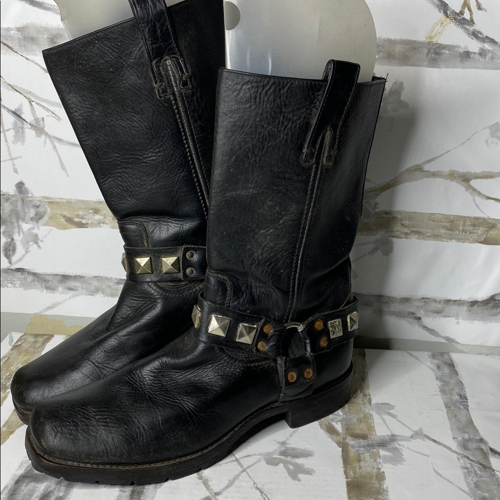 Frye Heath Studded Men’s Harness Boots - Picture 2 of 7